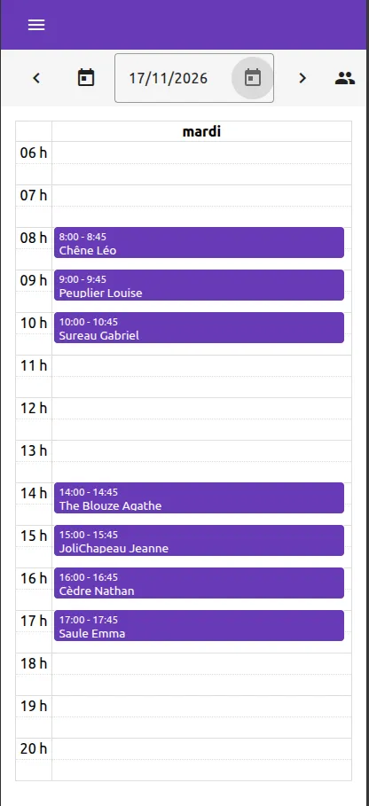 Agenda CalConsult sur téléphone : les consultations de la journée de 8 h à 18 h.